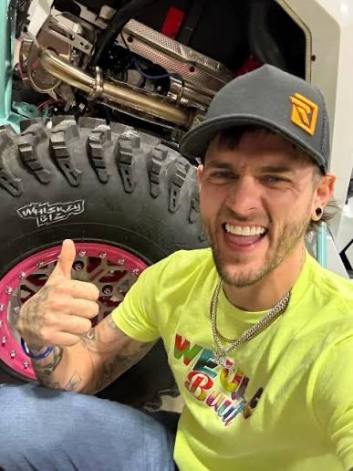 Whiskey Biz Tire by MRT